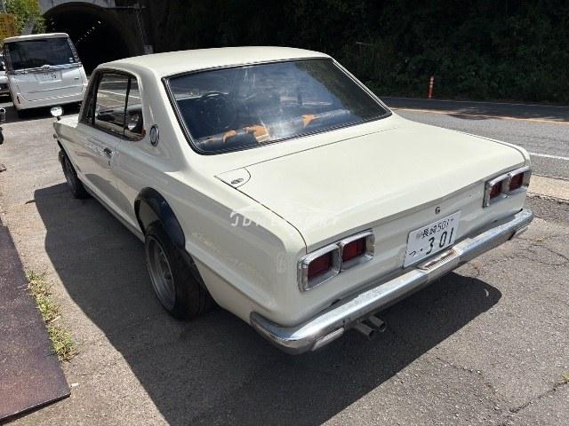 Nissan Skyline 1971 thumbnail 26