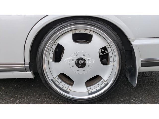 Nissan Cima 1992 thumbnail 8