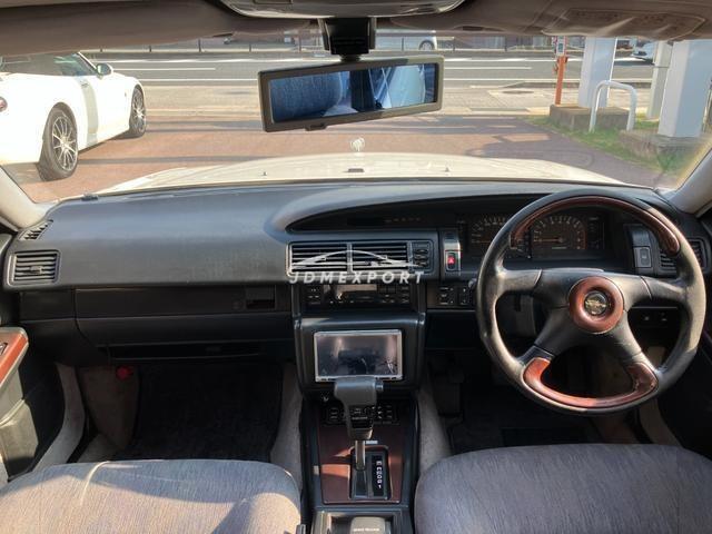 Nissan Gloria Cima 1991 thumbnail 14