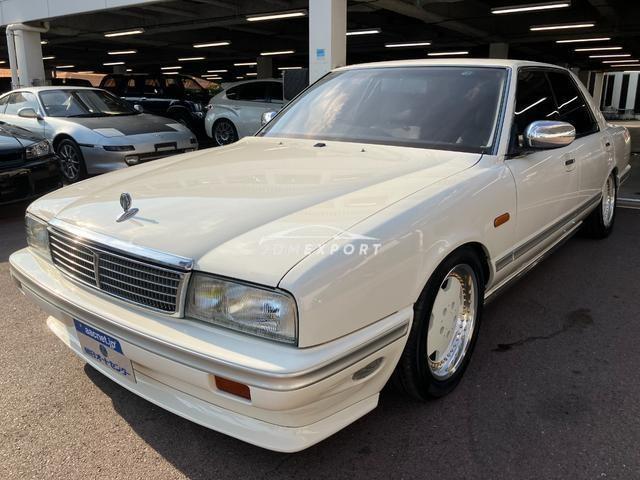 Nissan Gloria Cima 1991 thumbnail 4