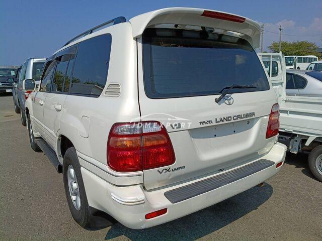 Toyota Land Cruiser 100 2000 thumbnail 2