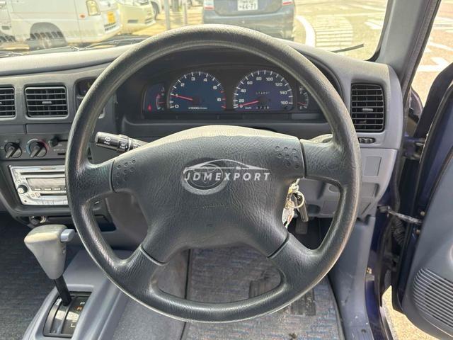Toyota Hilux Sports Pick Up 2000 thumbnail 3