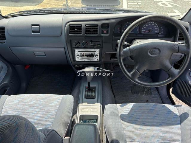 Toyota Hilux Sports Pick Up 2000 thumbnail 2