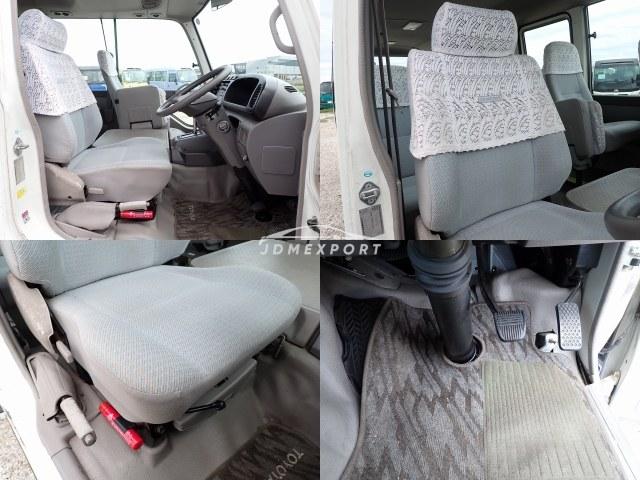 Toyota Coaster 2001 thumbnail 19
