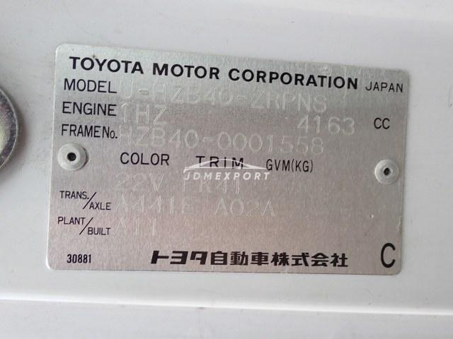 Toyota Coaster 1994 thumbnail 25