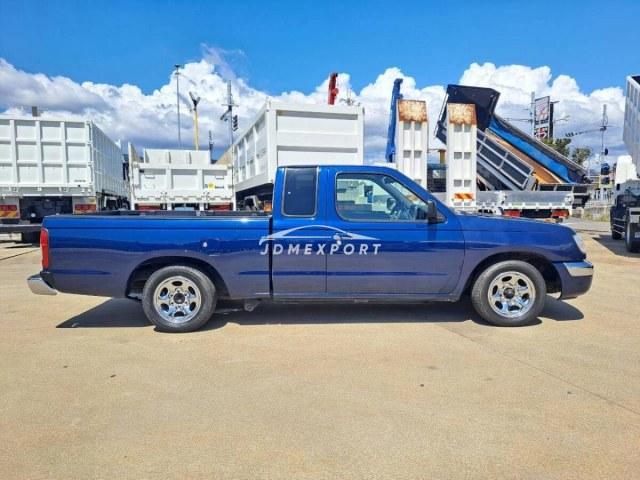 Nissan Datsun Pickup 2000 thumbnail 9