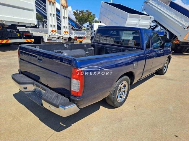 Nissan Datsun Pickup 2000 thumbnail 8