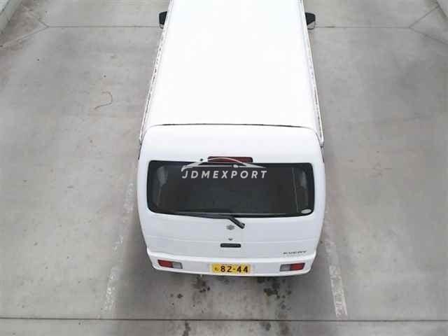 Suzuki Every thumbnail 11