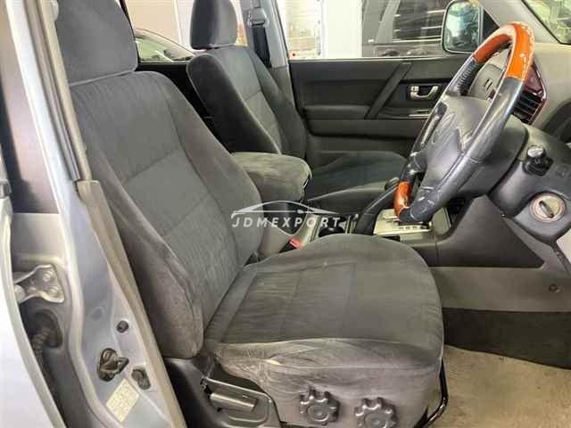 Mitsubishi Pajero thumbnail 8