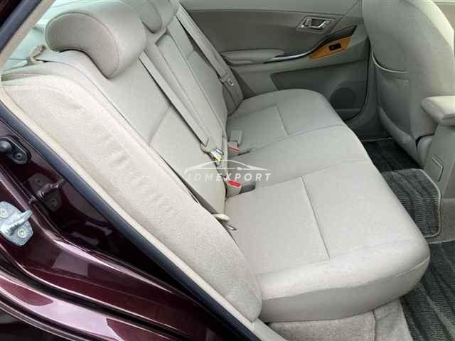 Toyota Premio thumbnail 9