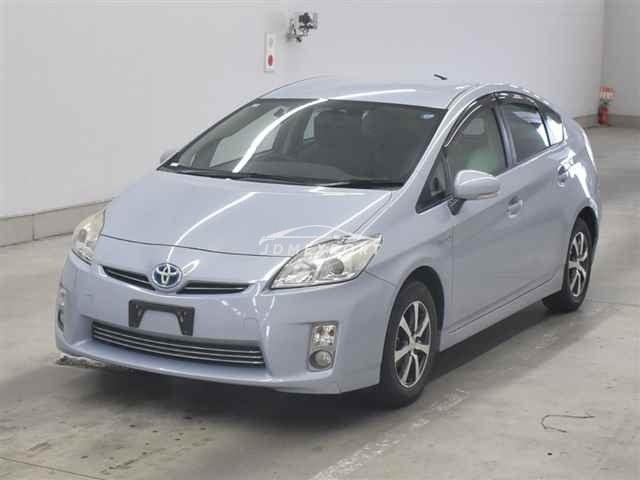 Toyota Prius thumbnail 5