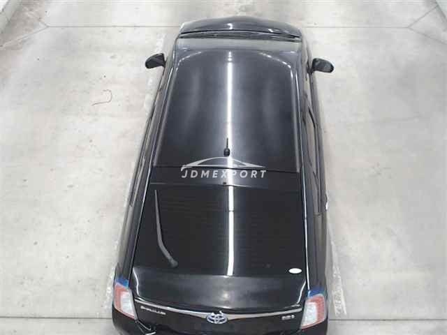 Toyota Prius thumbnail 11