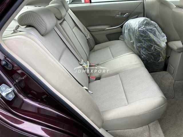 Toyota Premio thumbnail 9