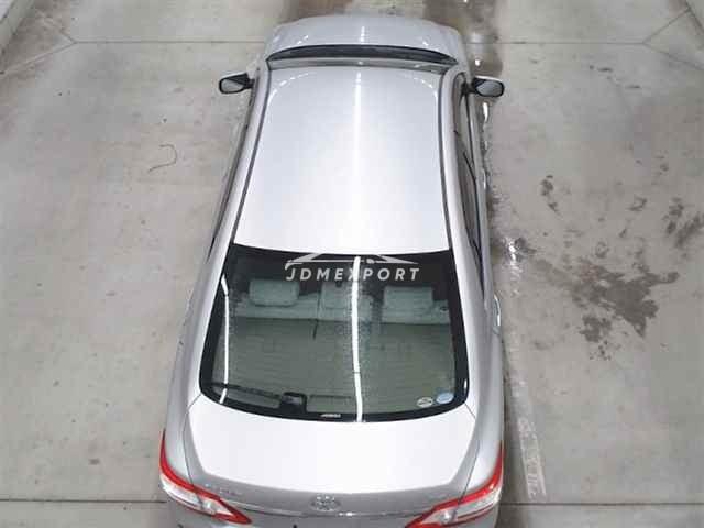 Toyota Premio thumbnail 11