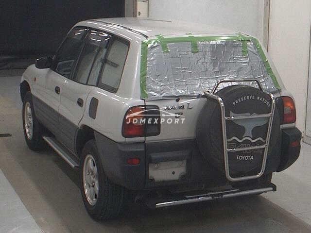 Toyota RAV4 1995 thumbnail 2