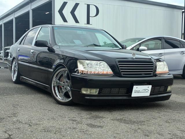 Toyota Crown Majesta 2000