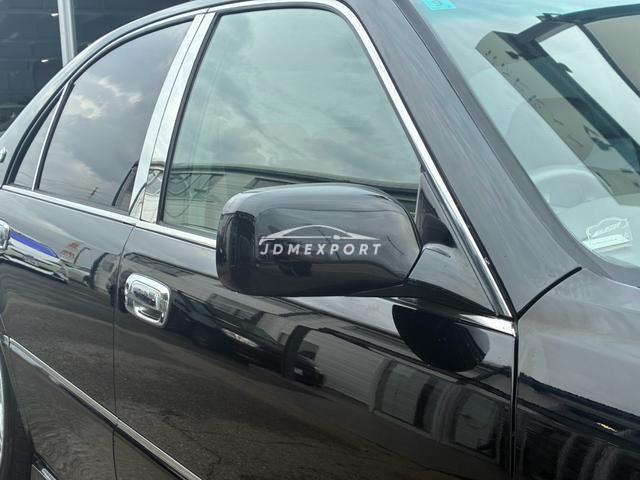 Toyota Crown Majesta 2000 thumbnail 15