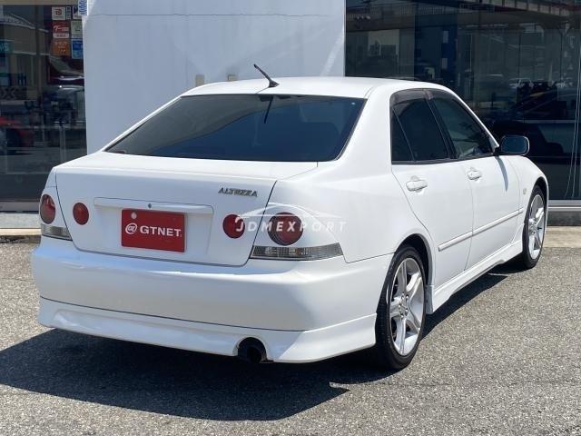Toyota Altezza 2001 thumbnail 2