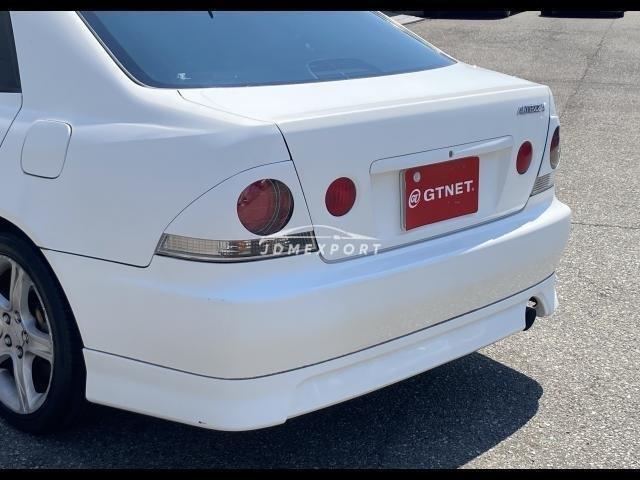 Toyota Altezza 2001 thumbnail 9