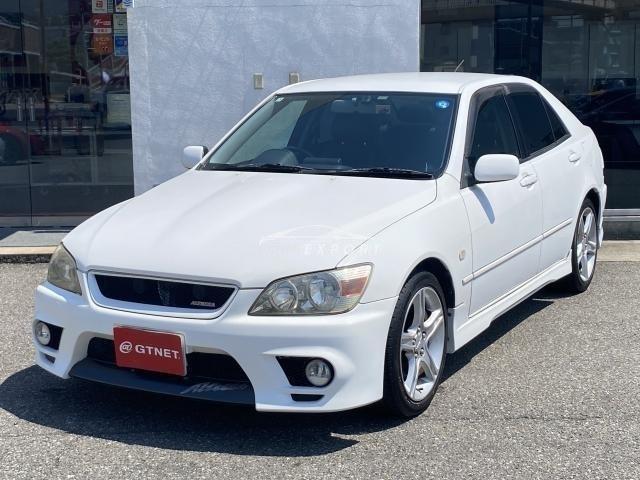 Toyota Altezza 2001