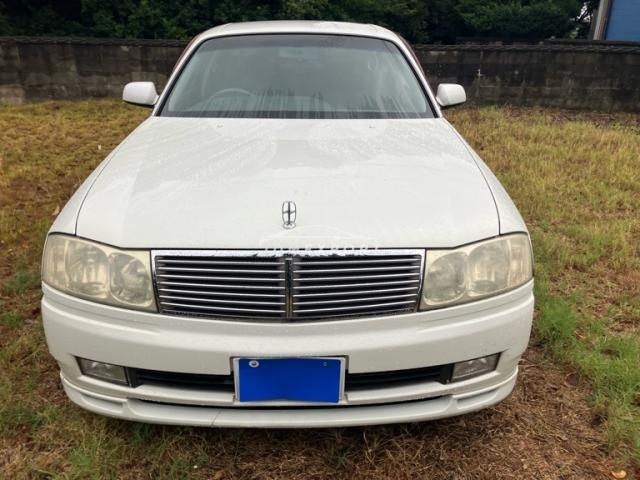 Nissan Cedric 2000