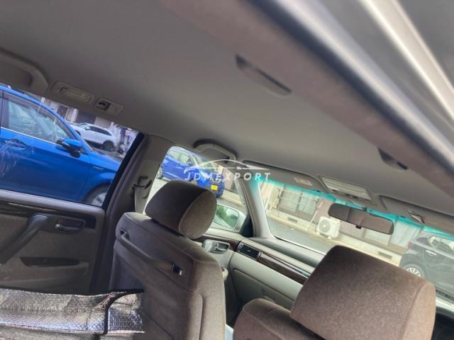 Toyota Crown Estate 2000 thumbnail 19