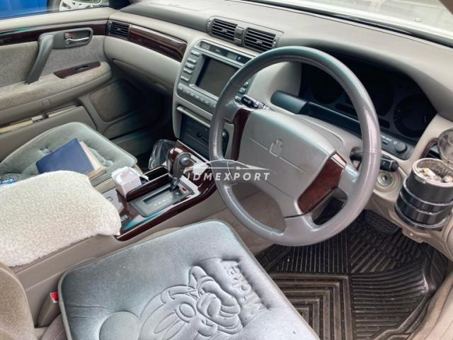 Toyota Crown Estate 2000 thumbnail 11