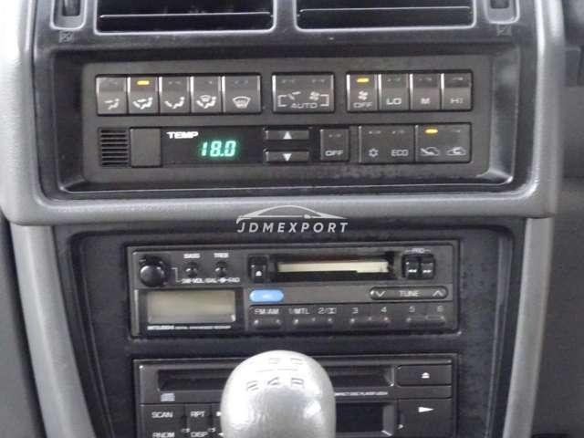 Mitsubishi Chariot 1992 thumbnail 9