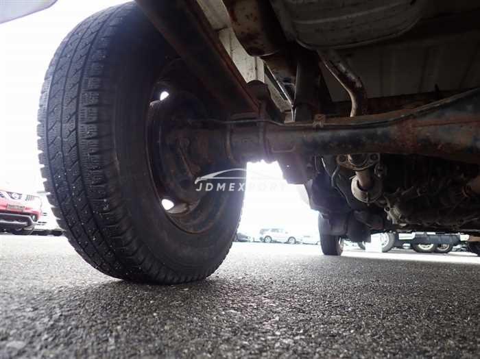 Suzuki Carry Truck 2000 thumbnail 12