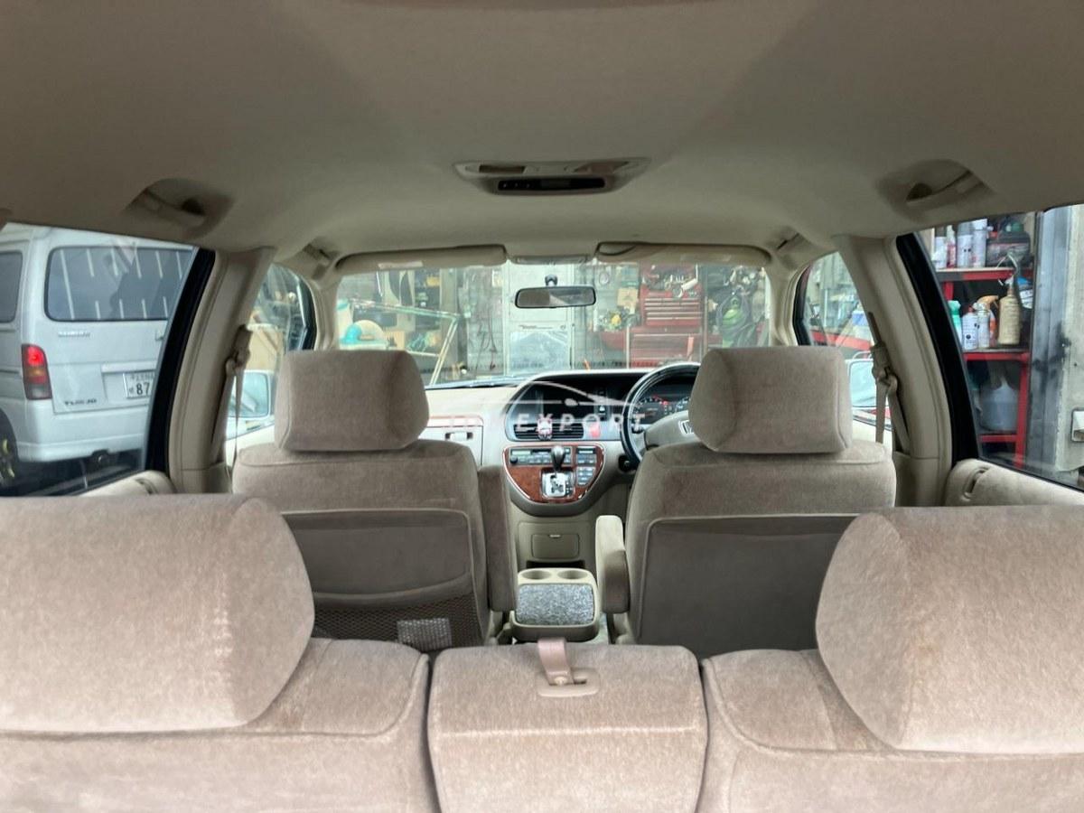 Honda Odyssey 2001 thumbnail 6