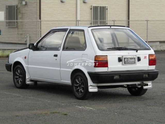 Nissan March 1991 thumbnail 3