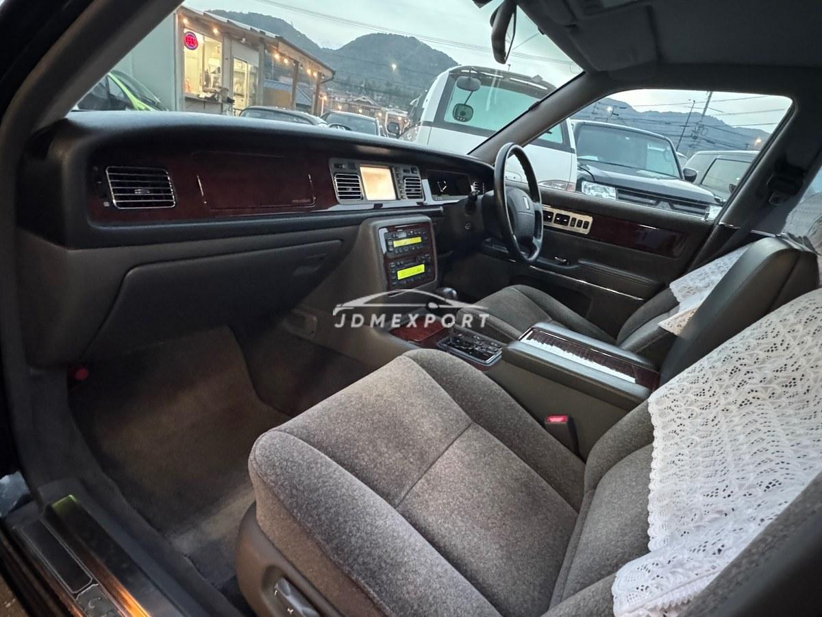Toyota Century 2000 thumbnail 7