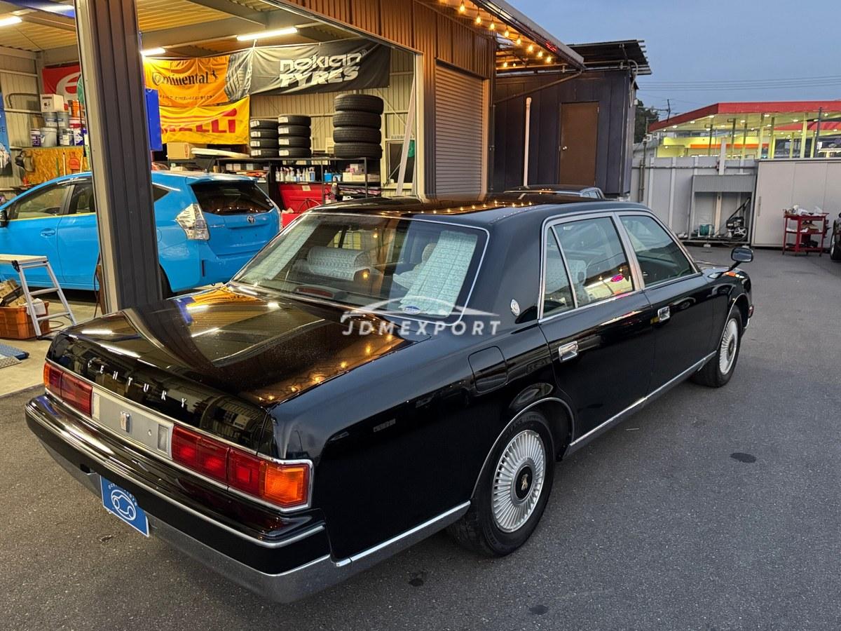 Toyota Century 2000 thumbnail 21