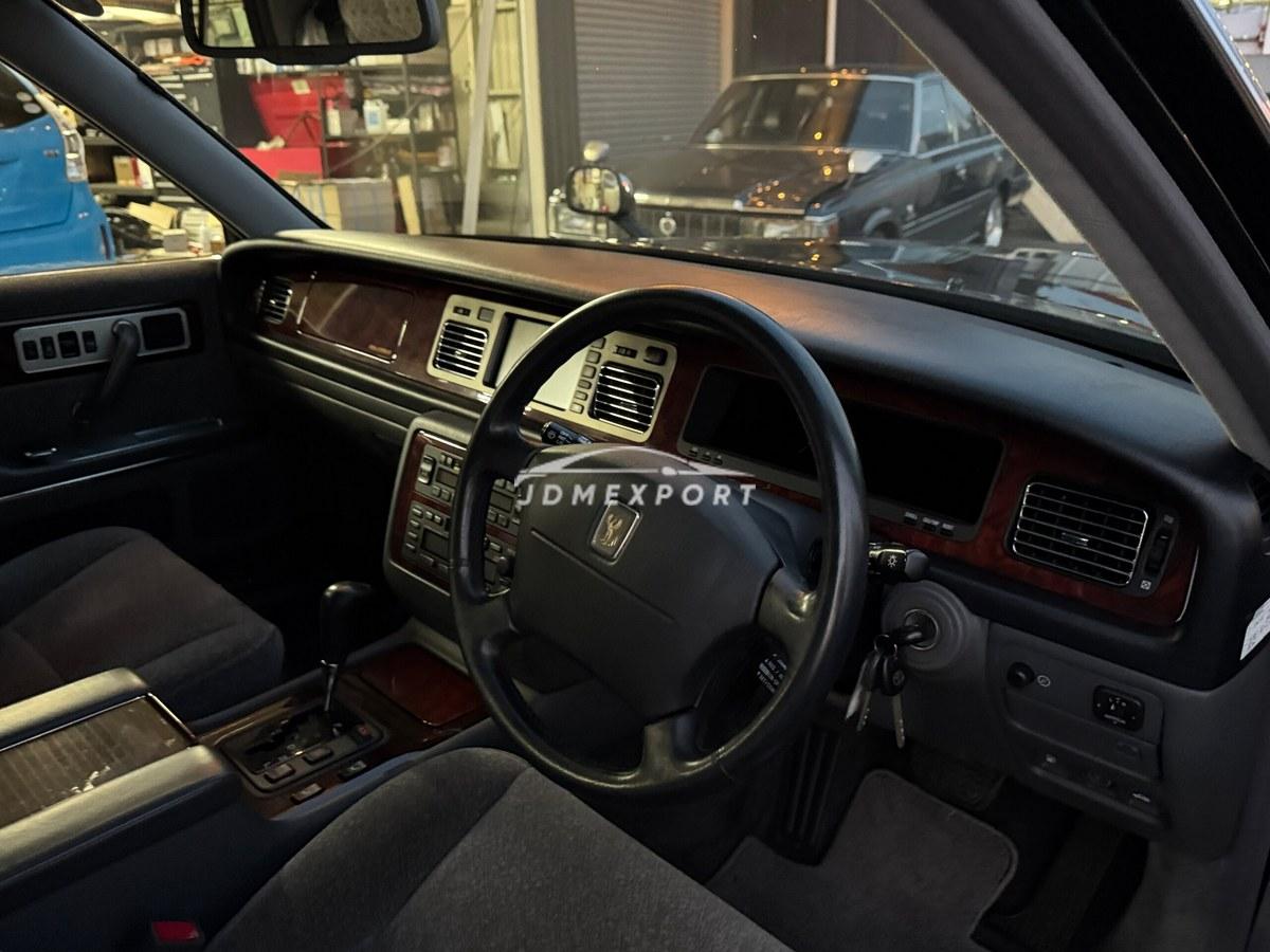 Toyota Century 2000 thumbnail 36