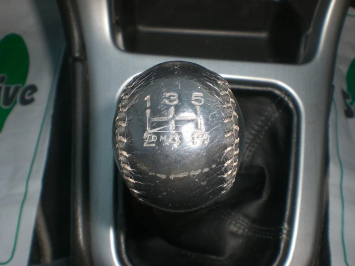 Subaru Legacy B4 2000 thumbnail 12