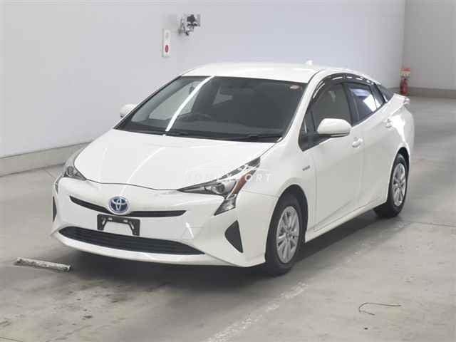 Toyota Prius thumbnail 5