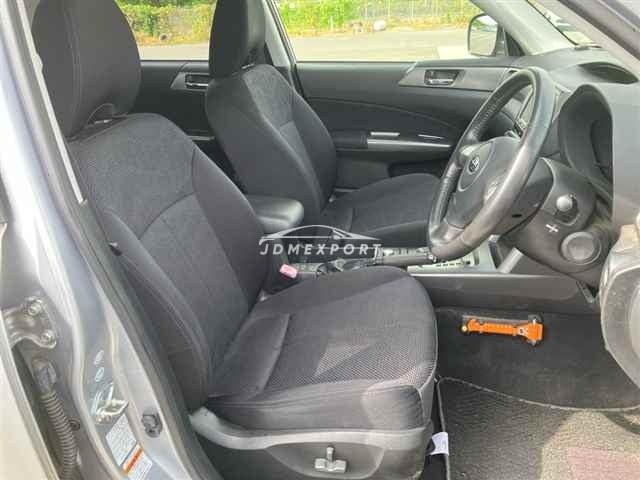 Subaru Forester thumbnail 8