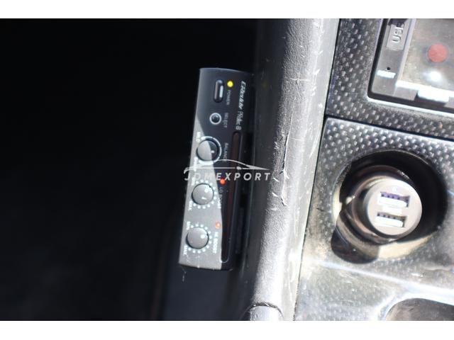 Nissan Skyline 1998 thumbnail 38