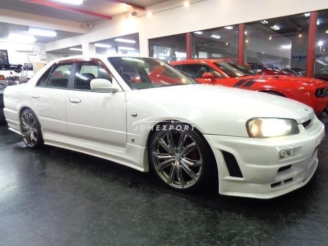 Nissan Skyline 2000 thumbnail 14