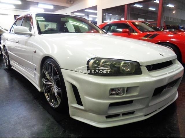 Nissan Skyline 2000 thumbnail 8