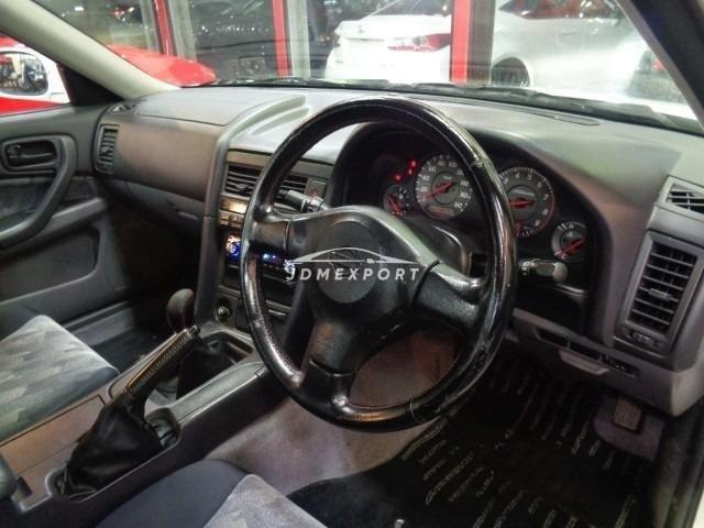Nissan Skyline 2000 thumbnail 3