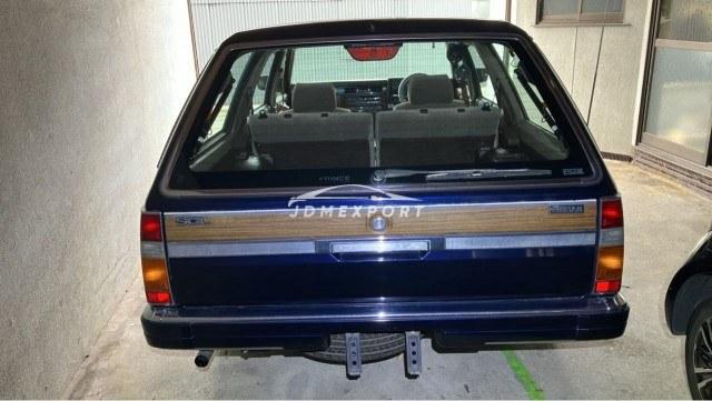 Nissan Gloria Wagon 1997 thumbnail 2