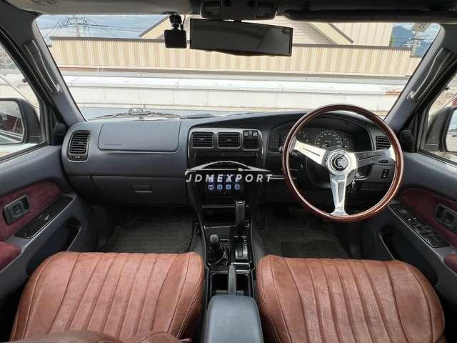 Toyota Hilux Surf 1997 thumbnail 5