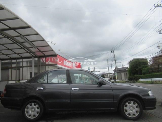 Nissan Sunny 2001 thumbnail 4