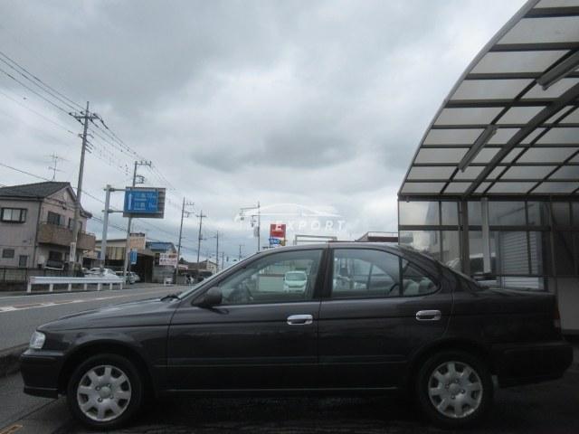 Nissan Sunny 2001 thumbnail 5