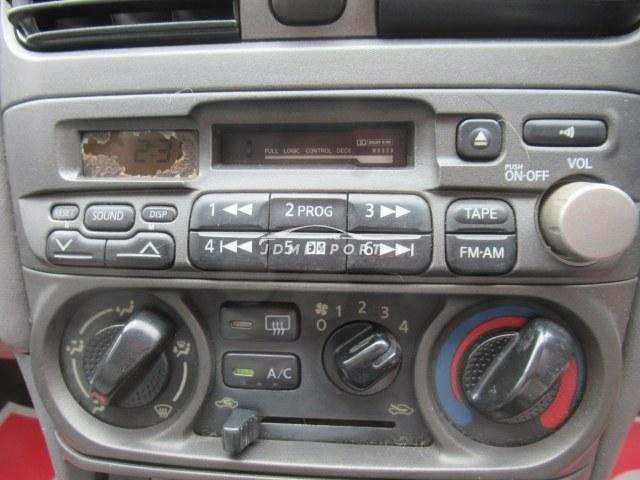 Nissan Sunny 2001 thumbnail 20