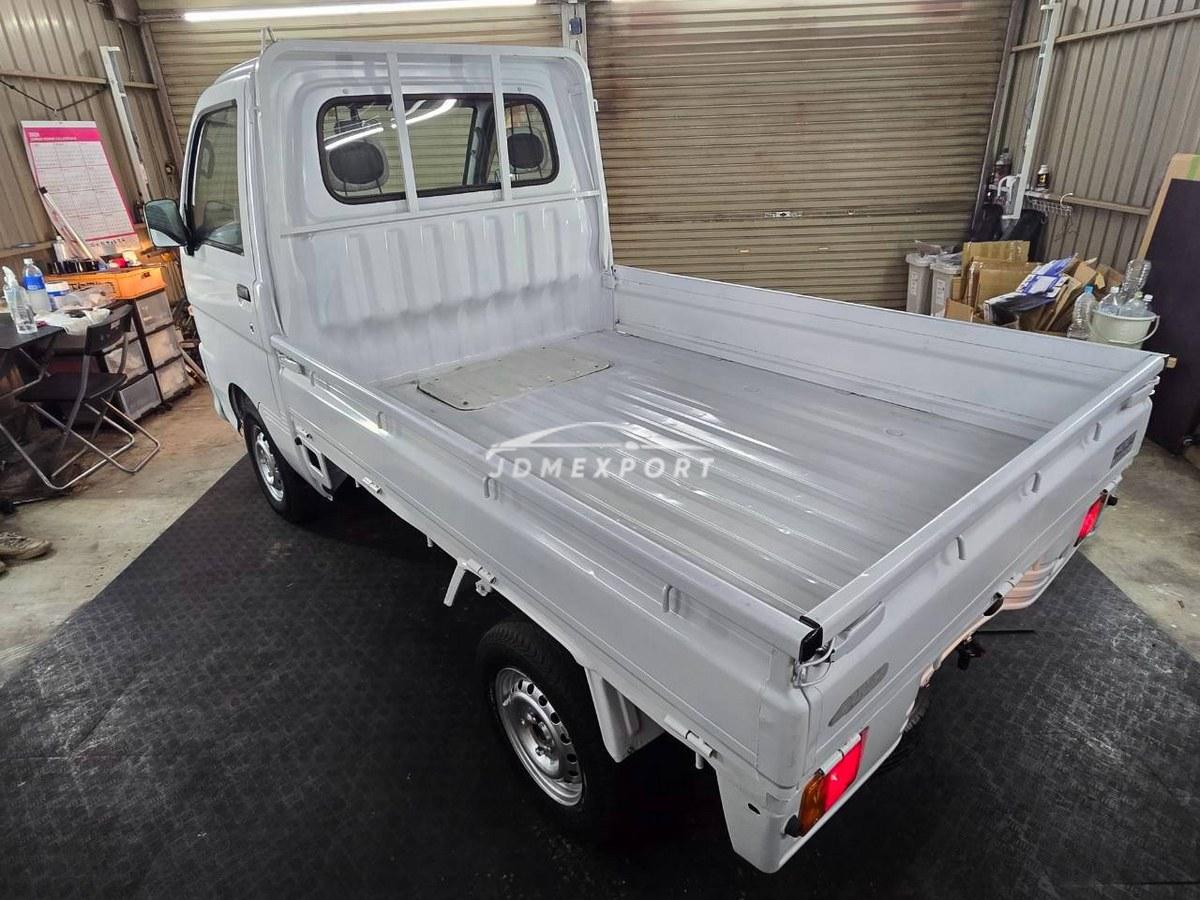 Daihatsu Hijet Truck 2001 thumbnail 5