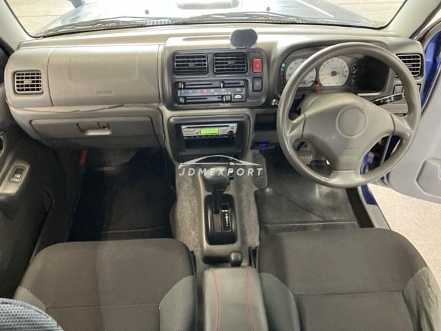 Suzuki Jimny 2000 thumbnail 8