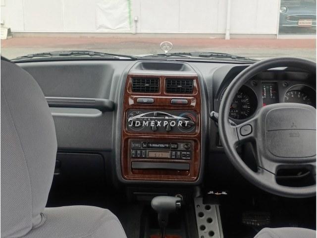 Mitsubishi Pajero Jr 1998 thumbnail 24