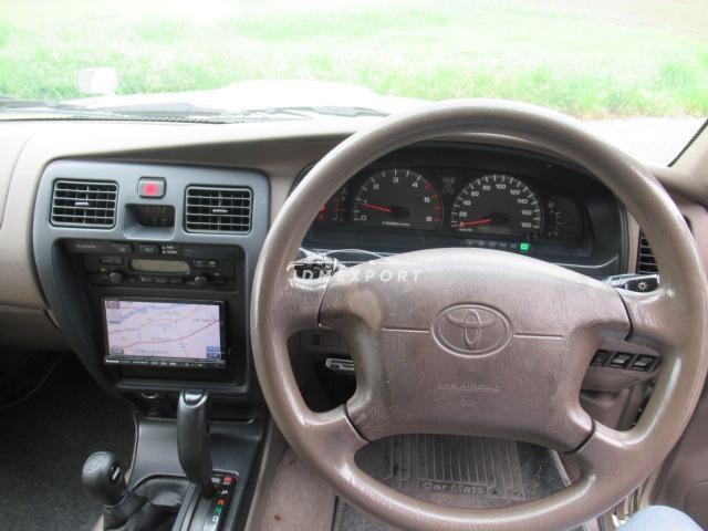 Toyota Hilux Surf 2001 thumbnail 26